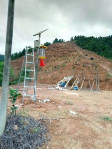 【新型太阳能杀虫灯】江西赣州太阳能杀虫灯项目工程